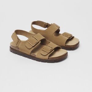 Zara Kids Brown Leather Strap Sandals with Buckle in color Brown